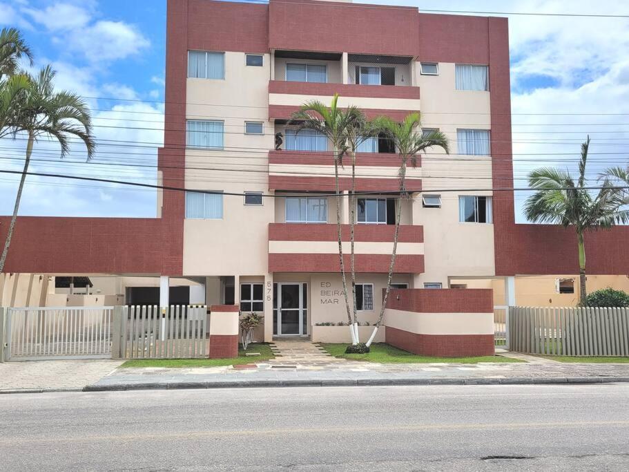 Apartamento Brejatuba Beira Mar Guaratuba Exteriér fotografie