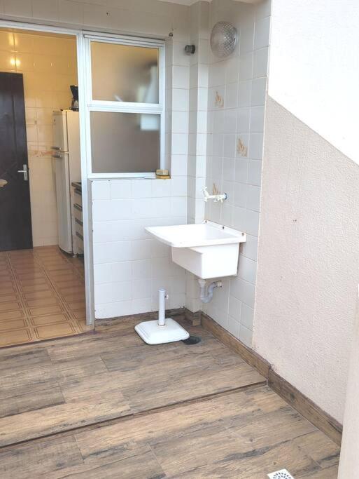 Apartamento Brejatuba Beira Mar Guaratuba Exteriér fotografie